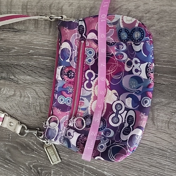 LIMITED Coach Poppy Pop Signature C Graffiti Sequin Pink Purple Crossbody Bag - Picture 5 of 11